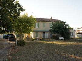 La Cebette, hotel v destinaci Saint-Cyr-sur-Mer