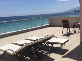 APARTMENTS by the SEA、レプトカリヤのホテル