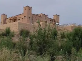 Kasbah Izoran