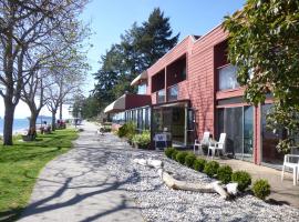 Driftwood Inn: Sechelt şehrinde bir otel