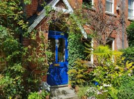 Alma House Bed and Breakfast, hotel cerca de Castillo de Donnington, Newbury