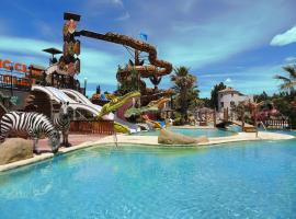 CAMPING & SPA CAP SOLEIL, family hotel in Vias