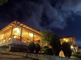 Hotel Altocerro, cabin in Constanza