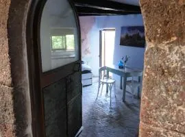 Giamevi House