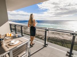 Iconic Kirra Beach Resort, resort in Gold Coast