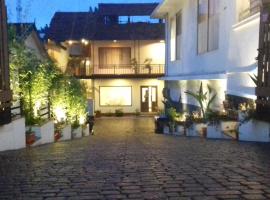 Olives Pleasant Stays, hotel u gradu Oti