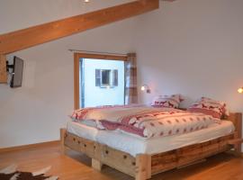 Chalet Truffer Ulrichen, vacation rental in Ulrichen