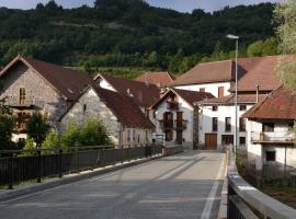 Casa Rural Teodoro Barrio、Aribeのバケーションレンタル