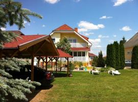 Györgyi Haus, hotel v Buku
