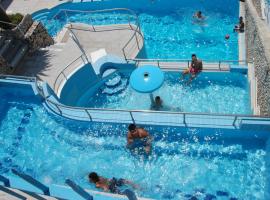 Olympia Hotel, hotel v destinaci Sarandë
