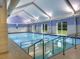 Best Western Balgeddie House Hotel, hotel v destinaci Glenrothes
