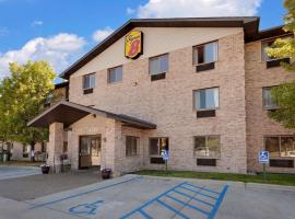 Super 8 by Wyndham Mt. Pleasant, hotel cerca de Rose Arena, Mount Pleasant