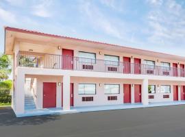 Redfinn Inn, motel ở Fort Pierce