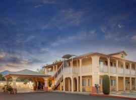 Upper Lake Inn & Suites, hotel with parking in Upper Lake