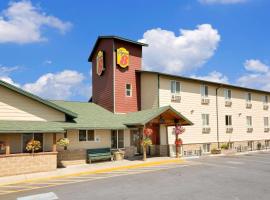 Super 8 by Wyndham Belgrade/Bozeman Airport, motel in Belgrade