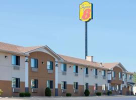 Super 8 by Wyndham Ripley, hotel in Ripley