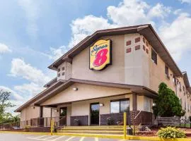 Super 8 by Wyndham Dunbar/Charleston Area