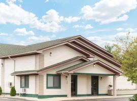 Super 8 by Wyndham Twinsburg/Cleveland Area, pet-friendly hotel in Twinsburg