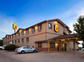 Super 8 by Wyndham Macon, motel in Macon