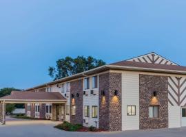 Super 8 by Wyndham Madison, accessible hotel in Madison