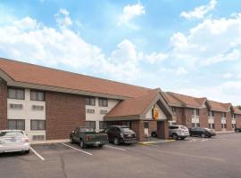 Super 8 by Wyndham St. Cloud, motel em Saint Cloud