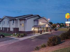 Super 8 by Wyndham Christiansburg/Blacksburg Area, motel in Christiansburg