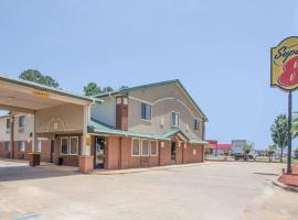 Super 8 by Wyndham Natchitoches, motel in Natchitoches
