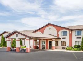 Super 8 by Wyndham Plymouth