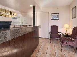 Super 8 by Wyndham Oklahoma Fairgrounds, motel in Oklahoma City