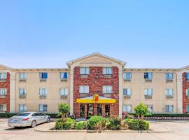 Super 8 by Wyndham McKinney/Plano Area, hotell i McKinney