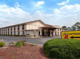 Super 8 by Wyndham Waycross GA, hotel s parkováním v destinaci Waycross