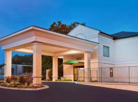 Super 8 by Wyndham Ft. Oglethorpe GA/Chatt TN Area, hotell i Fort Oglethorpe