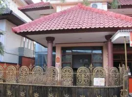 Diva House