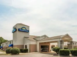 Days Inn by Wyndham Yadkinville