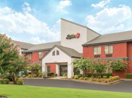 Super 8 by Wyndham Southaven, hotel in Southaven