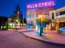 Villa Cyriel, מלון זול בContes
