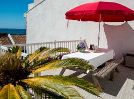 Populo Beach House, hotel with parking in São Roque