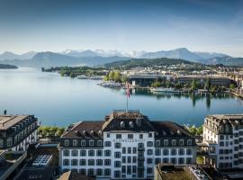 Hotel Schweizerhof Luzern, hotel v destinaci Luzern