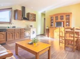 Apartamento Llorens, pet-friendly hotel in Arasán