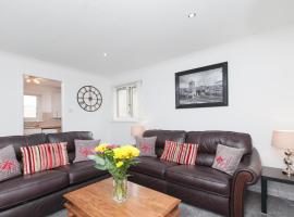 Prime Commuter Executive Apartment Dunfermline, appartement in Dunfermline