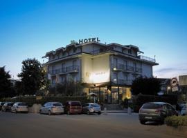 Hotel Quadrifoglio, hotel Caraglióban