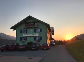 Katharinahof Ferienpension, hotel i Sibratsgfäll