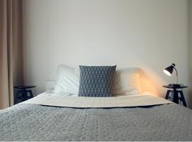 SHOQ STUDIO nice apartment with private parking