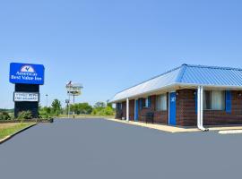 Americas Best Value Inn Sullivan, PWD-friendly hotel sa Sullivan