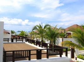 The Oriental Beach Pool Villa and Village, hotel i Klaeng