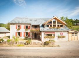 Arcanson, hotel near Petit Chatelard, Méaudre