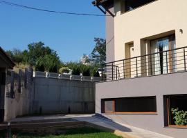 Mihaylova kushta, holiday rental in Lobosh