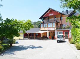 Gostilna s prenocisci Danica, Hotel in Slovenska Bistrica