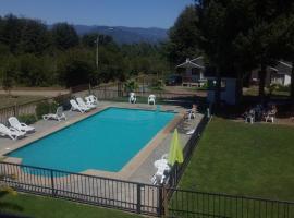 Cabańas Mi Familia Lican Ray Villarrica Chile, hotel v destinaci Trape
