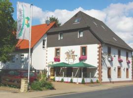 Land-gut-Hotel Räuber Lippoldskrug, cheap hotel in Alfeld